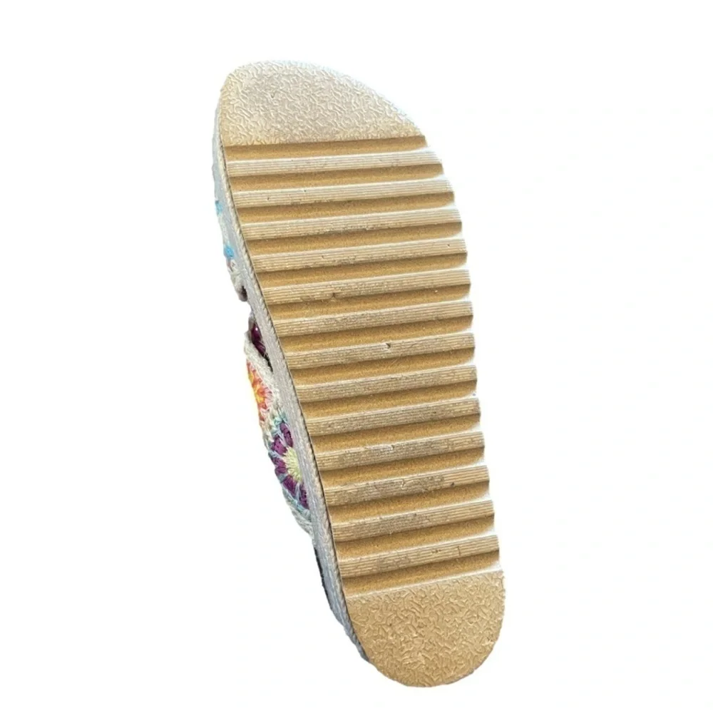Dirty Laundry By Chinese
Laundry Plays Casual Sandal-Natural - Picture 6 of 7